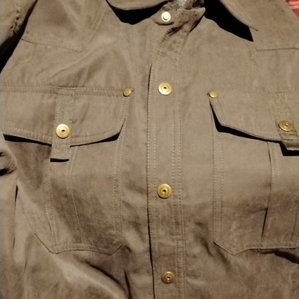 Men's Brownish Green Shirt Jacket - Picture 9 of 9